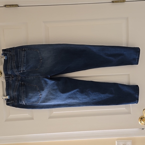 Democracy 👖 - Picture 5 of 8